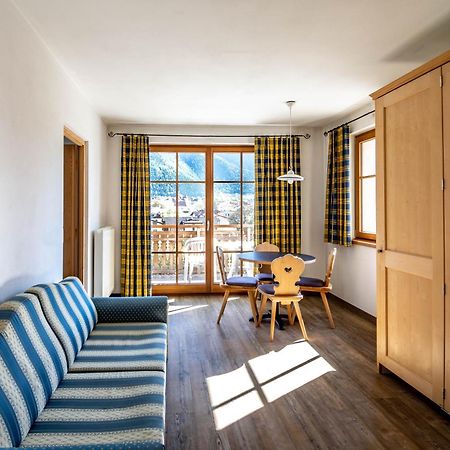 Hotel Vermoi Latsch Exteriör bild