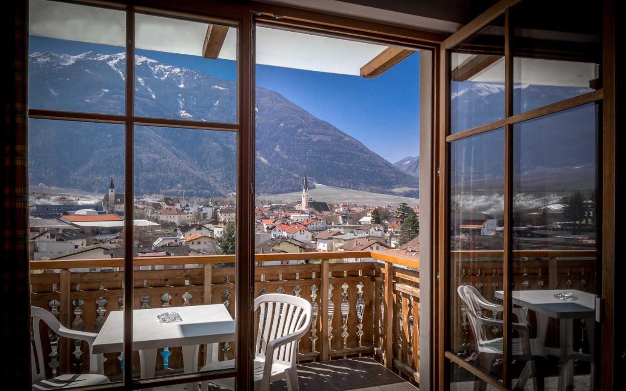 Hotel Vermoi Latsch Exteriör bild